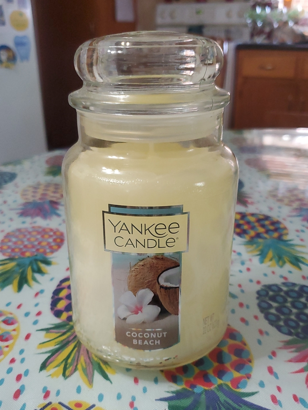 Yankee Candle Cream Coconut Beach Jar Candle 22 oz